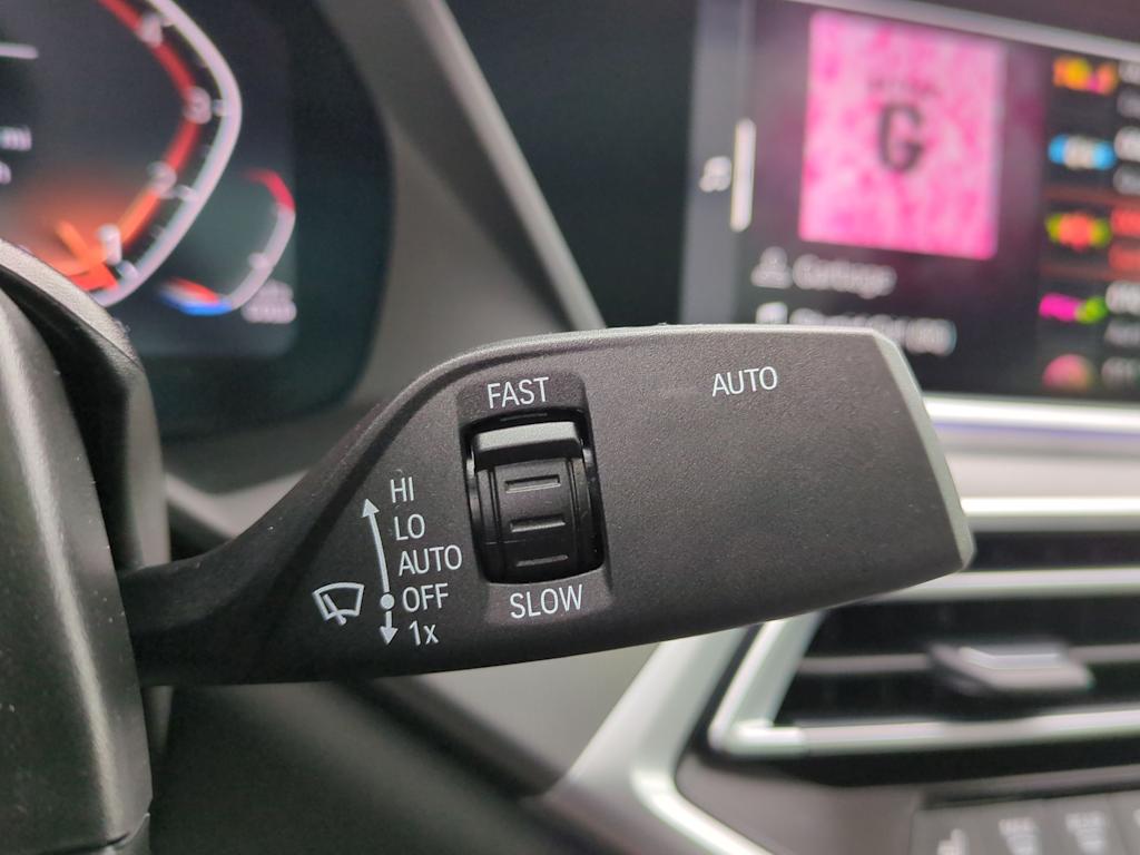 Thumbnail: 2023 BMW X6 - 15