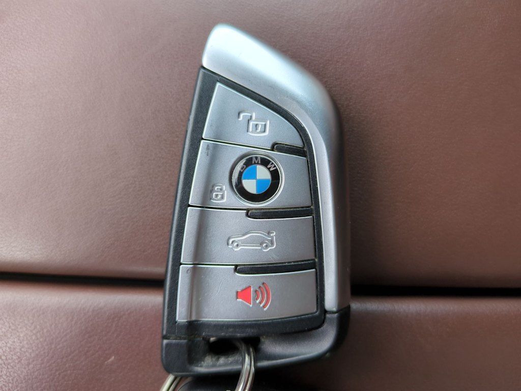 2021 BMW X5 M50i 30