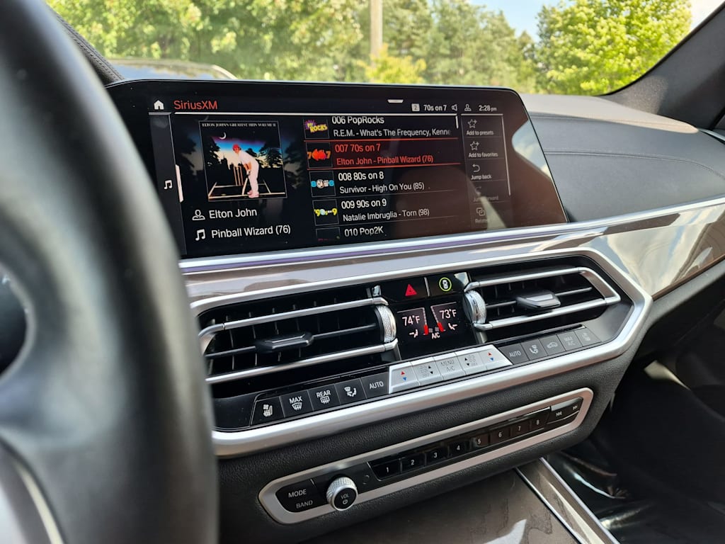 Thumbnail: 2022 BMW X5 - 15