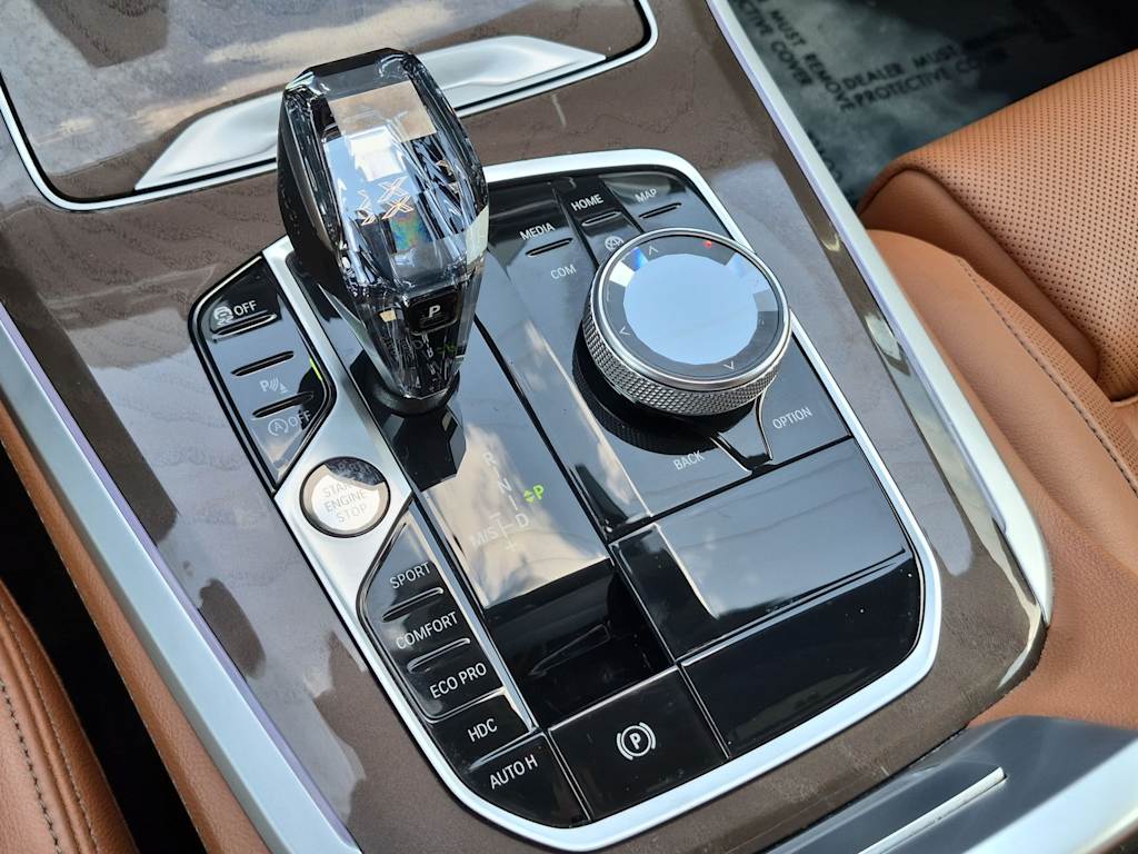 Thumbnail: 2022 BMW X5 - 16