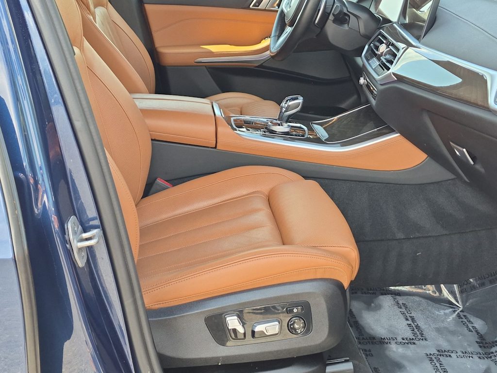 Thumbnail: 2022 BMW X5 - 12
