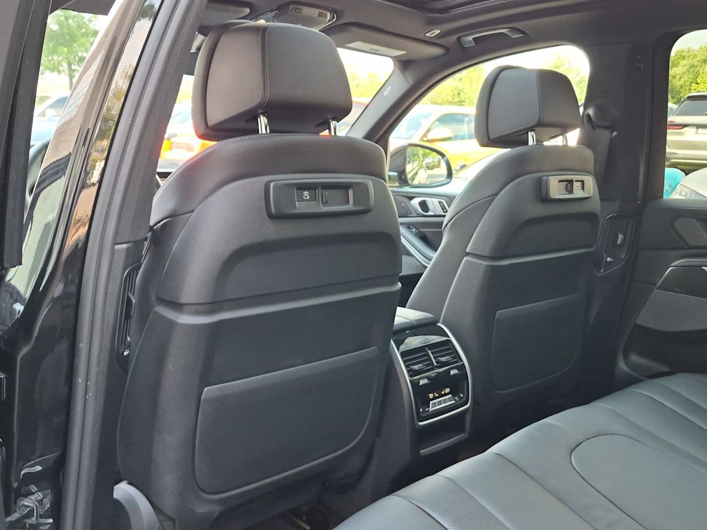 Thumbnail: 2021 BMW X5 - 13