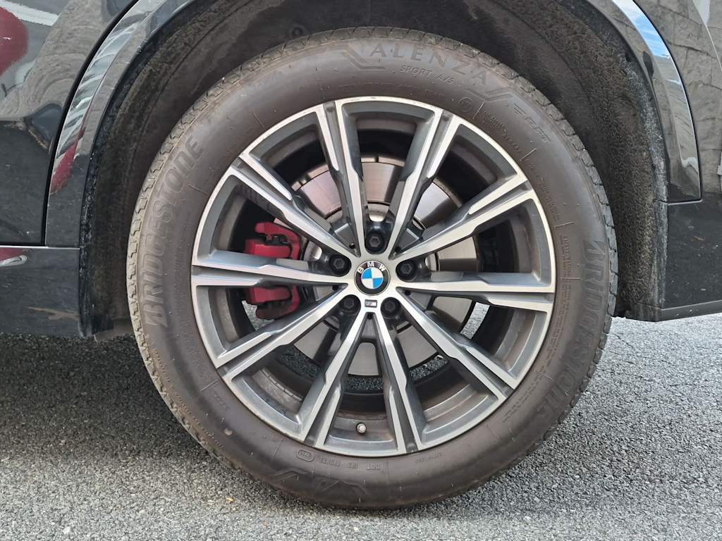 Thumbnail: 2022 BMW X5 - 8