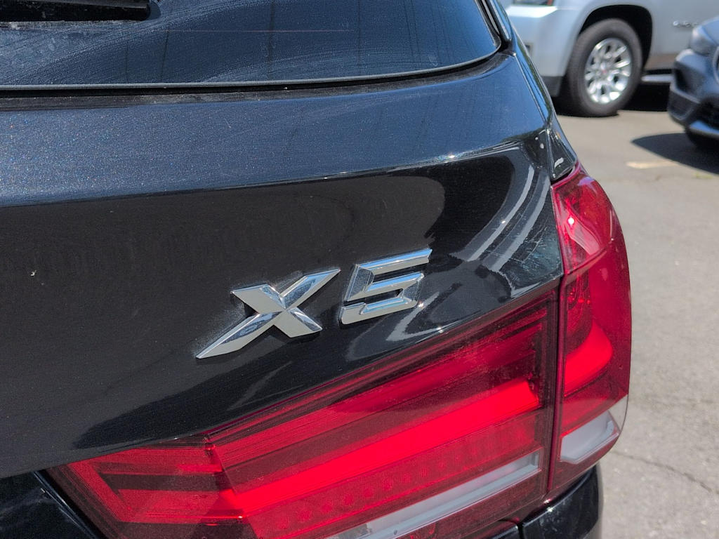 Thumbnail: 2018 BMW X5 - 25