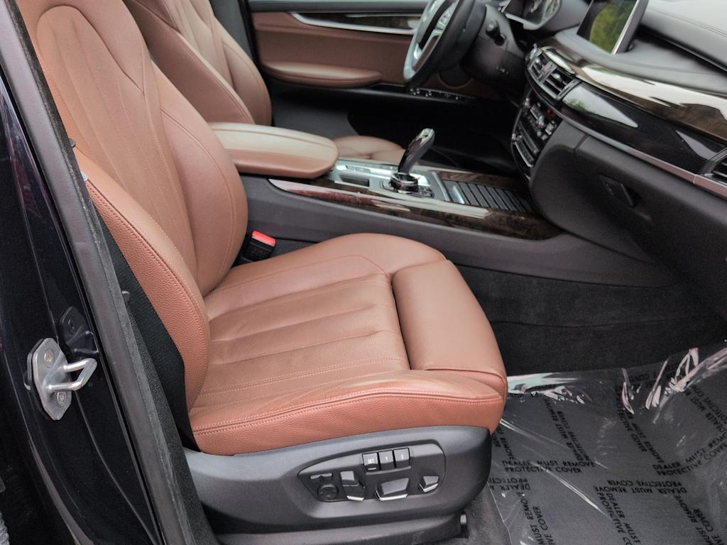 Thumbnail: 2016 BMW X5 - 11