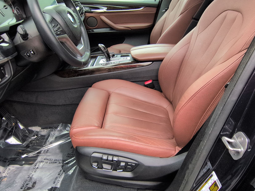 Thumbnail: 2016 BMW X5 - 10