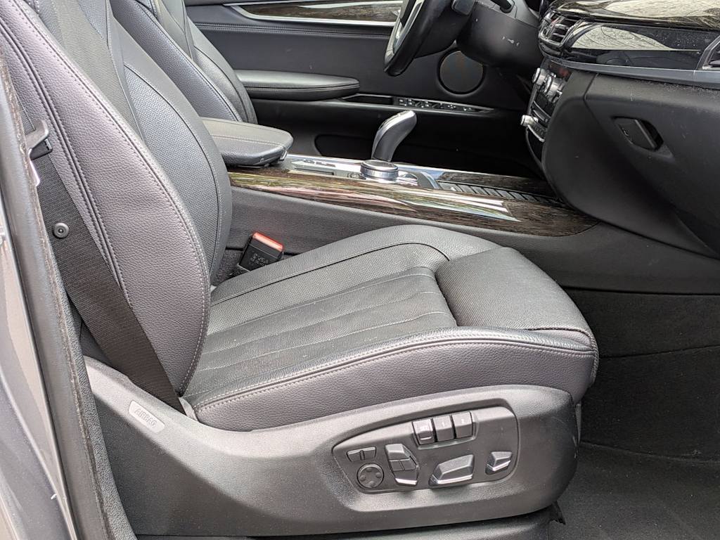 Thumbnail: 2018 BMW X5 - 12