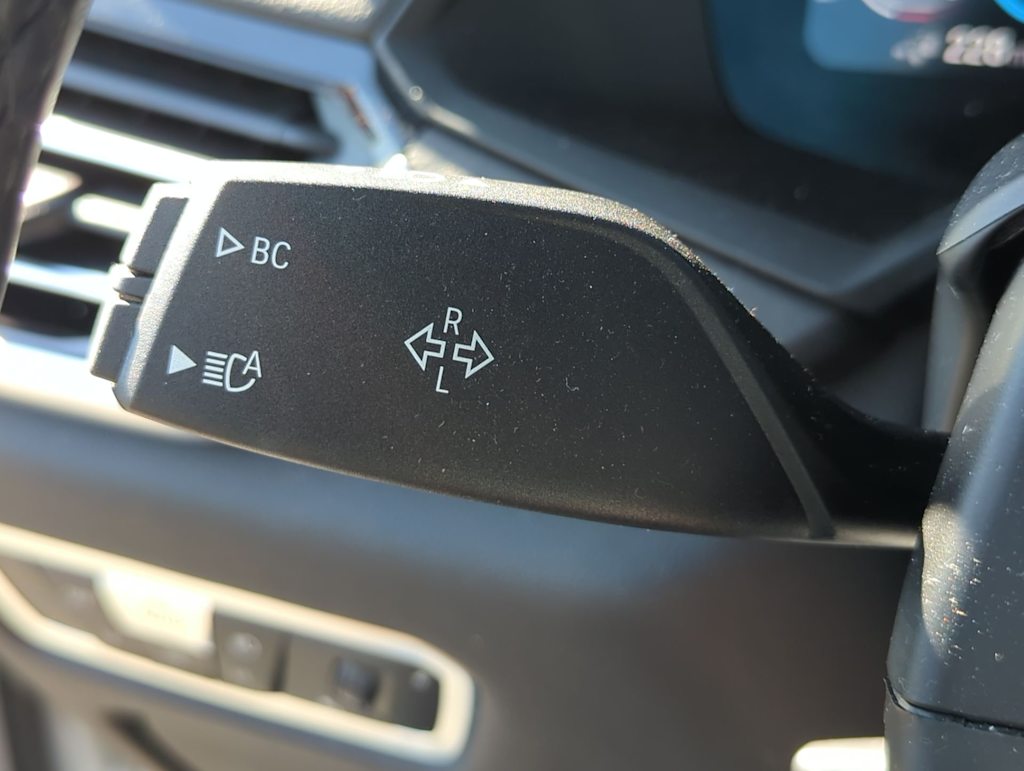 Thumbnail: 2022 BMW X5 - 30