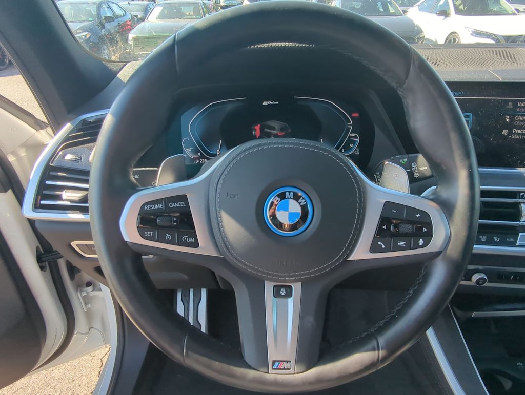 Thumbnail: 2022 BMW X5 - 9