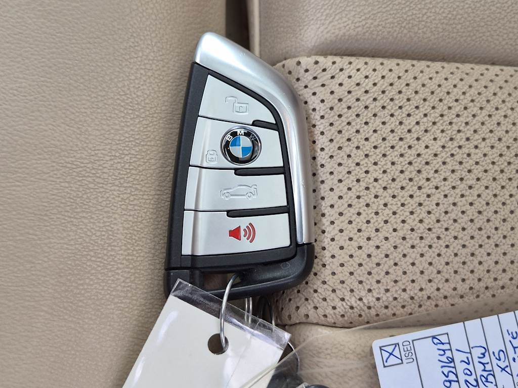 Thumbnail: 2021 BMW X5 - 19