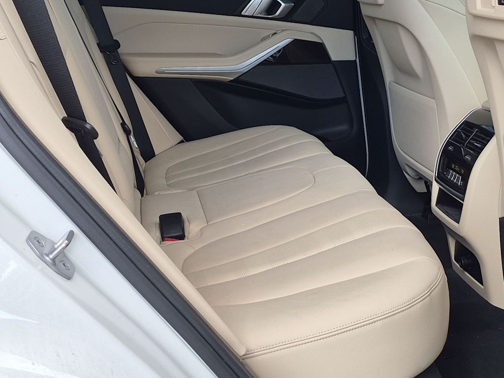 Thumbnail: 2021 BMW X5 - 31