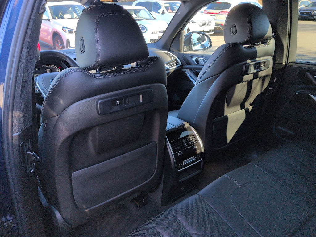 Thumbnail: 2023 BMW X5 - 13