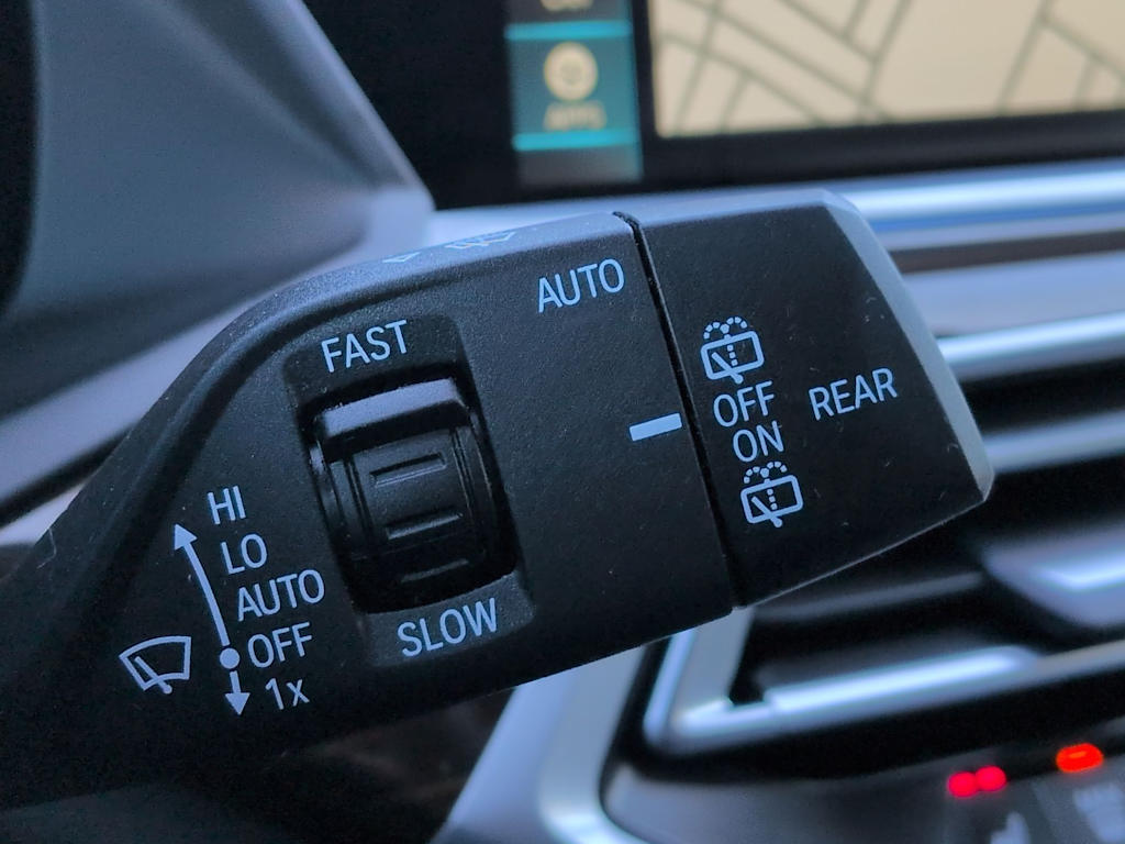 Thumbnail: 2023 BMW X5 - 32