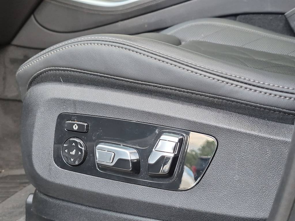 Thumbnail: 2023 BMW X5 - 27