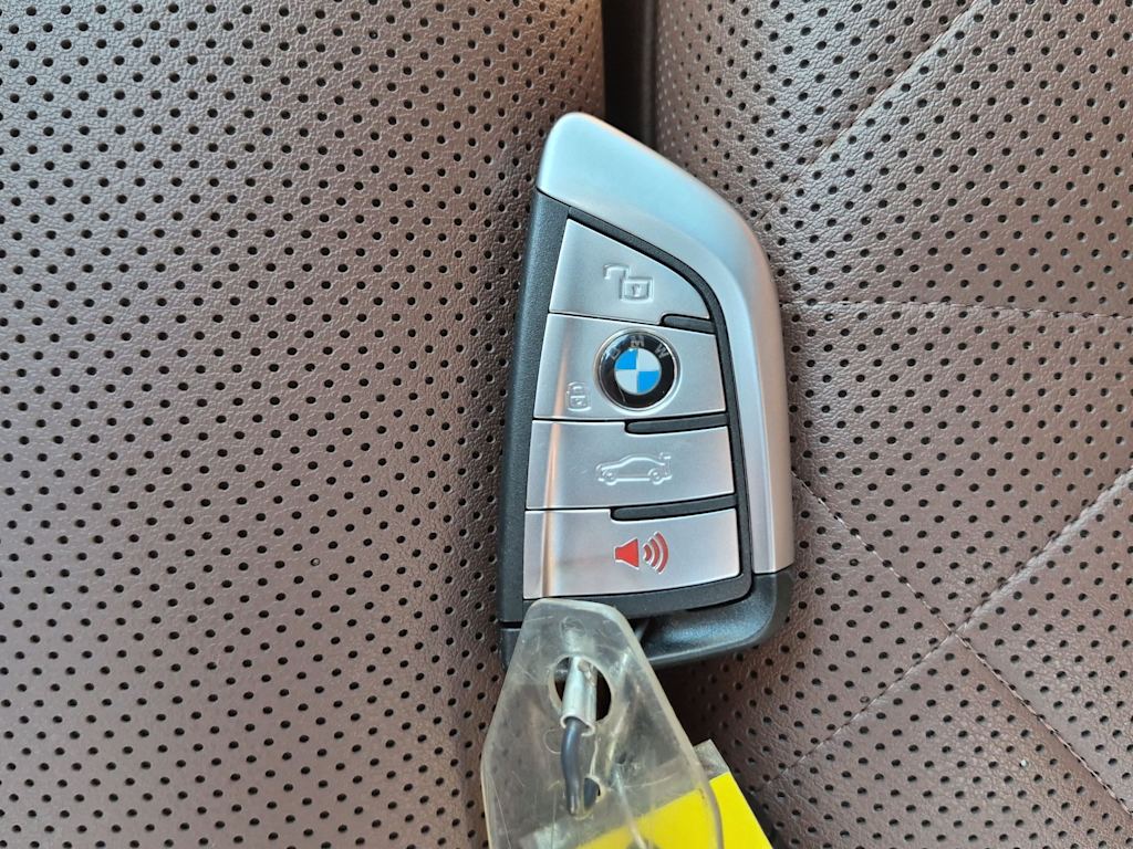 Thumbnail: 2023 BMW X5 - 19
