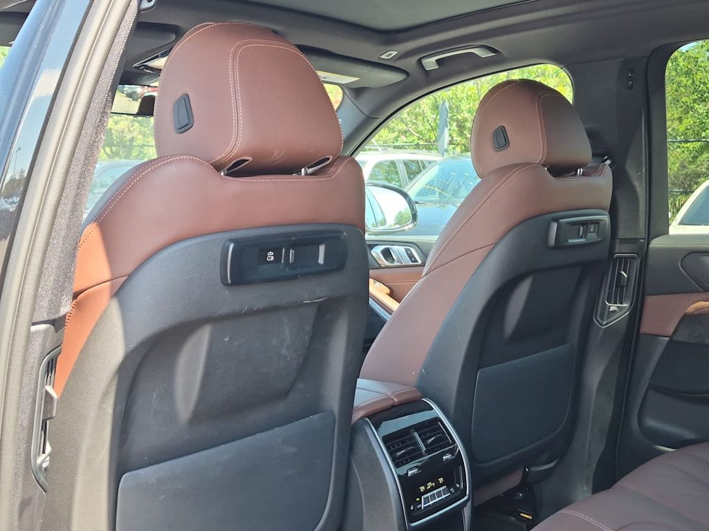 Thumbnail: 2023 BMW X5 - 13