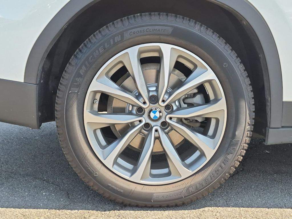 Thumbnail: 2019 BMW X3 - 8
