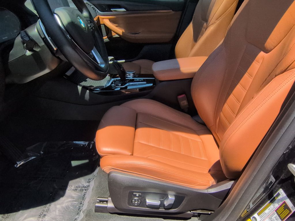 Thumbnail: 2021 BMW X3 - 11