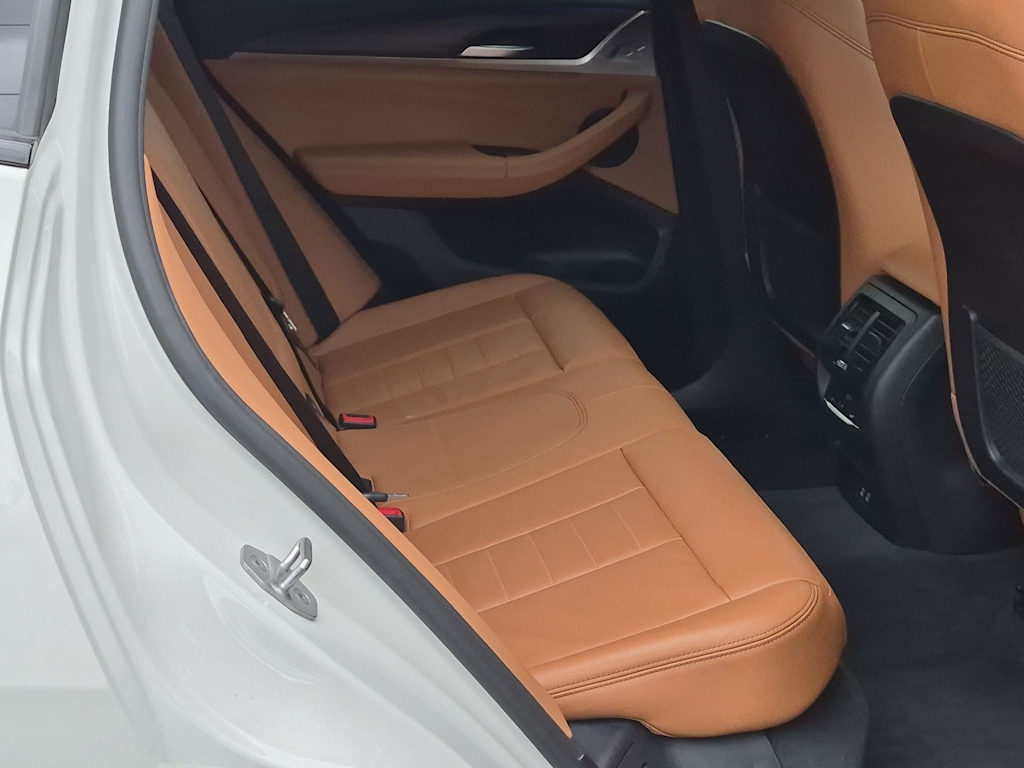 Thumbnail: 2021 BMW X3 - 31