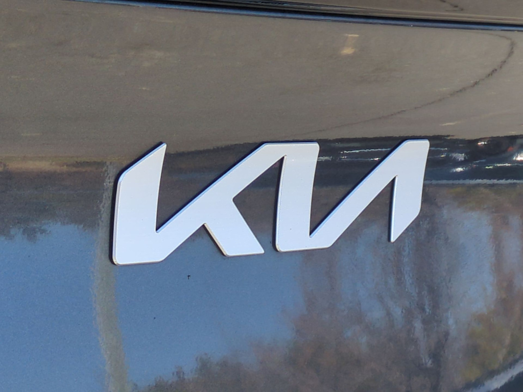 Thumbnail: 2023 Kia Sportage - 7