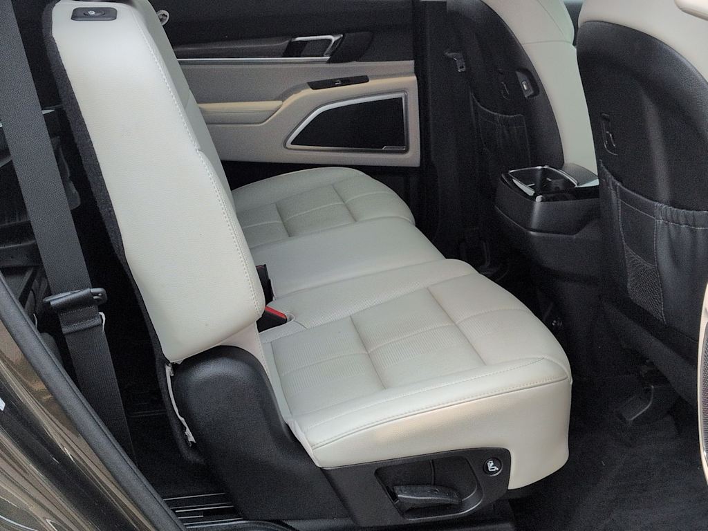 Thumbnail: 2020 Kia Telluride - 12