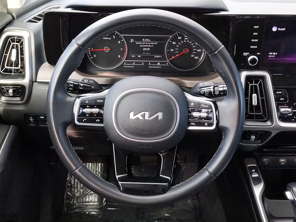 2022 Kia Sorento EX 14