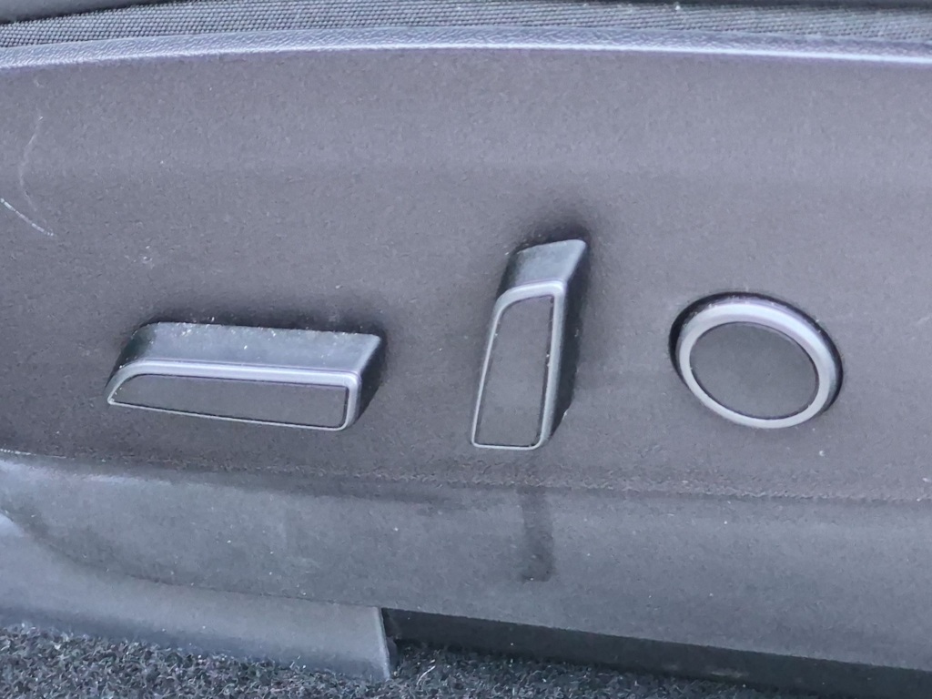 Thumbnail: 2021 Tesla Model Y - 23