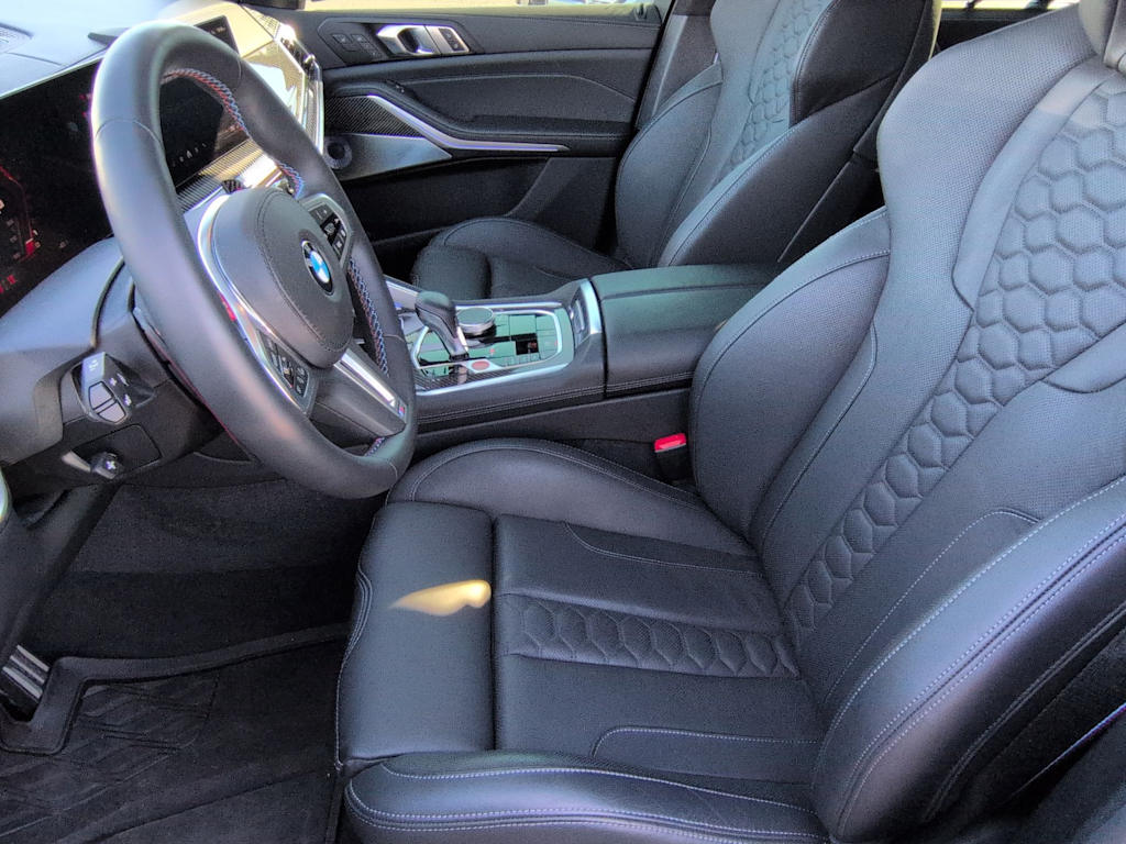 Thumbnail: 2026 BMW X5 - 11