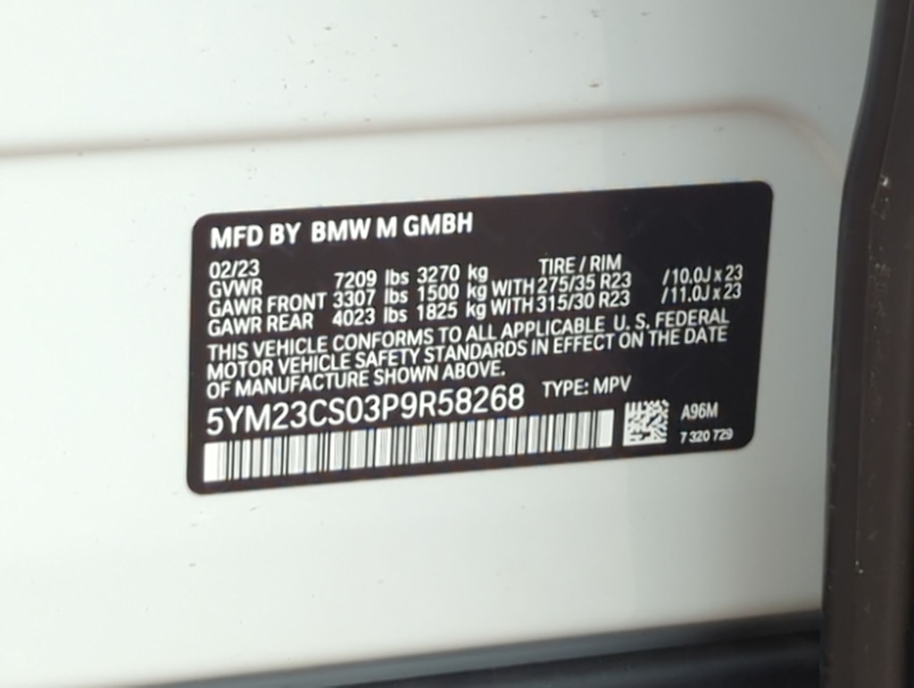 Thumbnail: 2023 BMW XM - 17