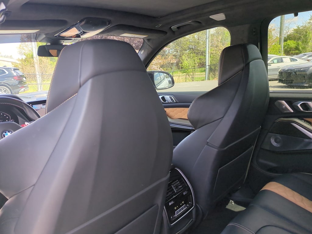2020 BMW X5 M 8