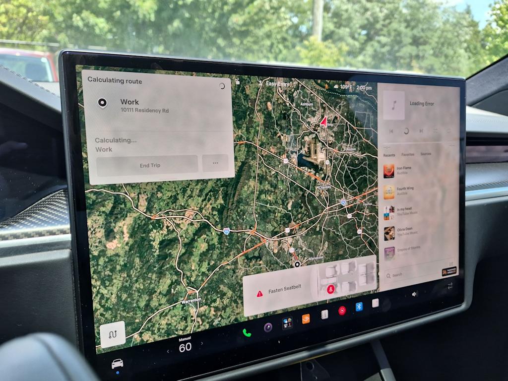 Thumbnail: 2022 Tesla Model X - 16