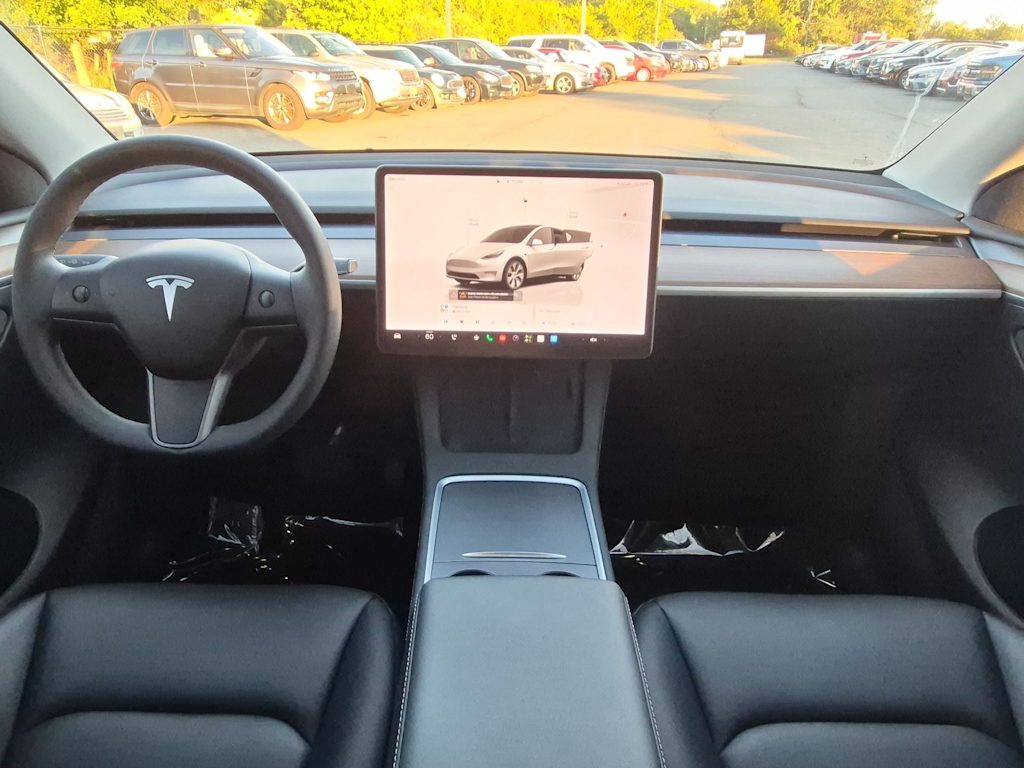 Thumbnail: 2023 Tesla Model Y - 9
