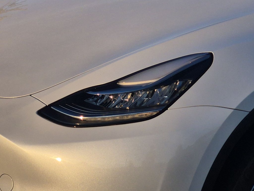 Thumbnail: 2023 Tesla Model Y - 7