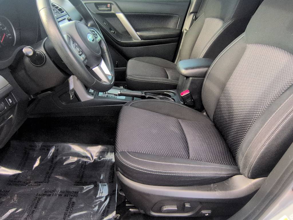 Thumbnail: 2017 Subaru Forester - 10
