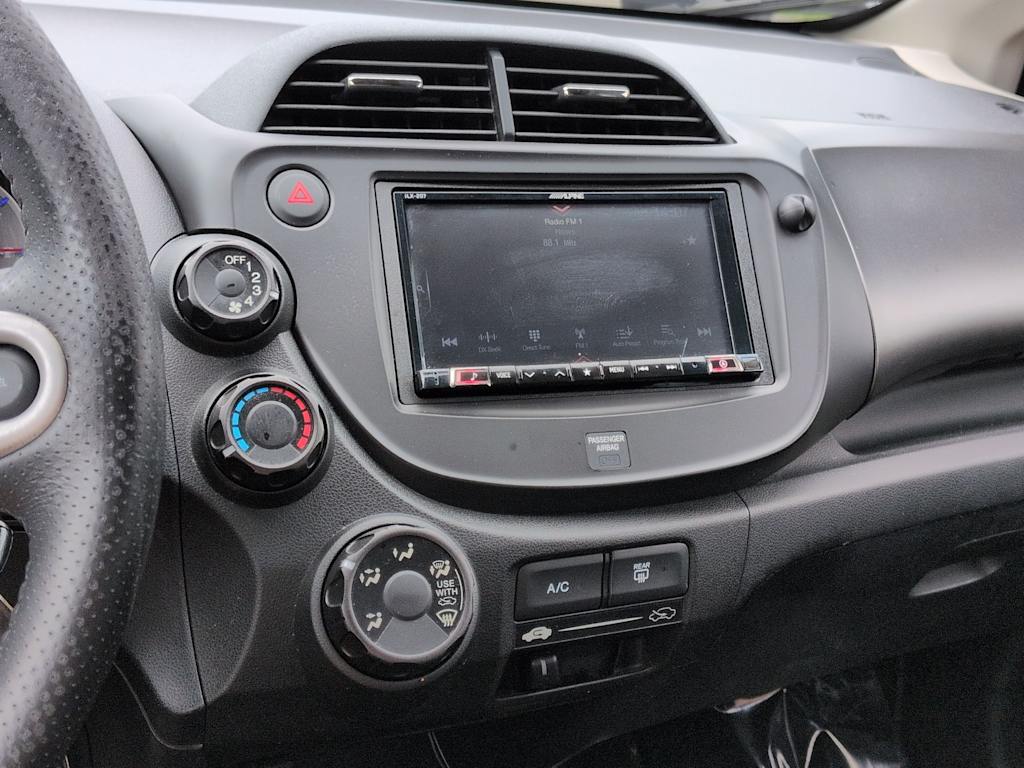 Thumbnail: 2012 Honda Fit - 15