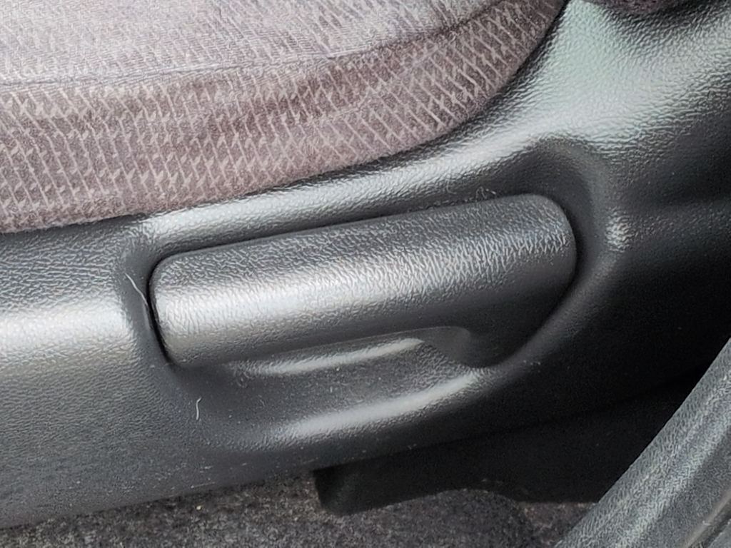 Thumbnail: 2012 Honda Fit - 27