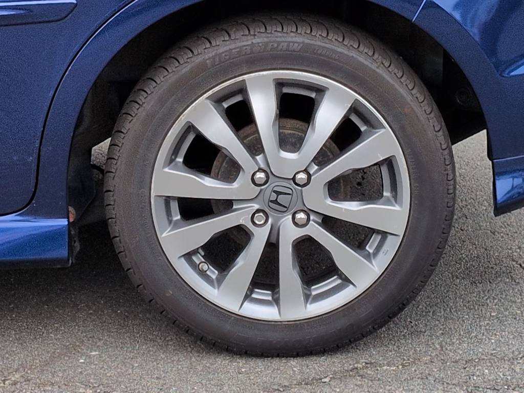 Thumbnail: 2012 Honda Fit - 8