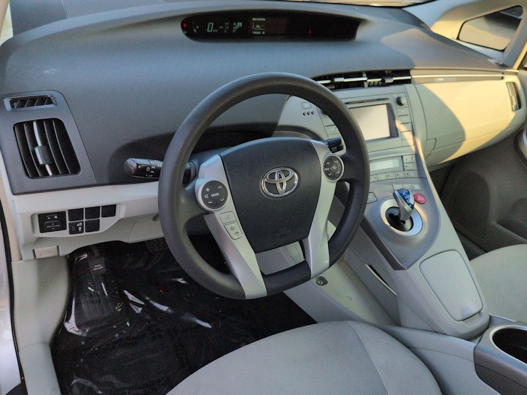 Thumbnail: 2015 Toyota Prius - 2