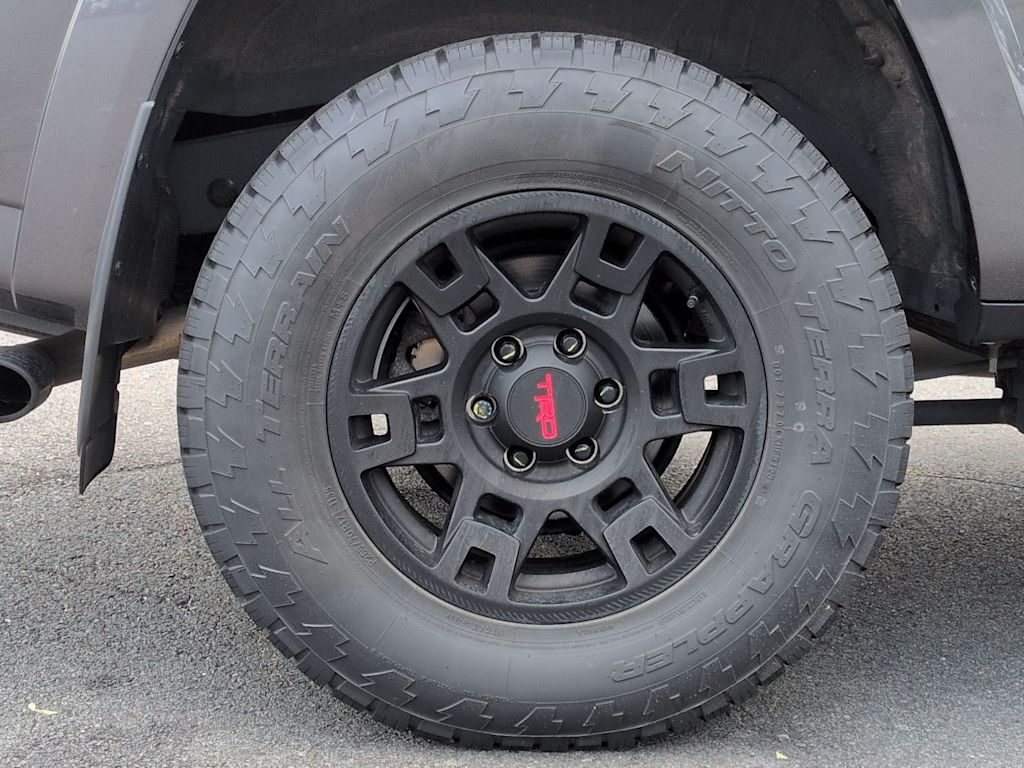 Thumbnail: 2023 Toyota 4Runner - 8