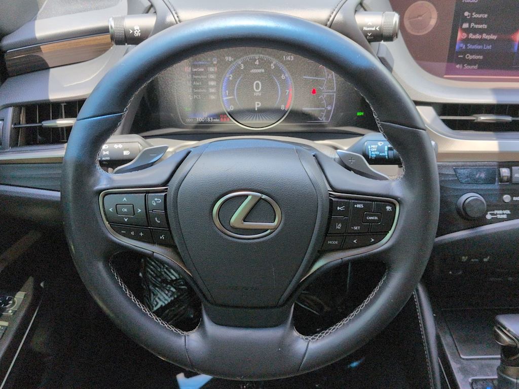 Thumbnail: 2019 Lexus ES - 13