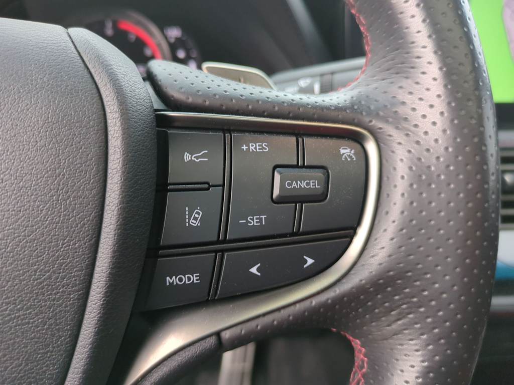 2021 Lexus LS 500 24