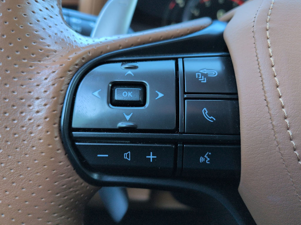 Thumbnail: 2021 Lexus LC - 28