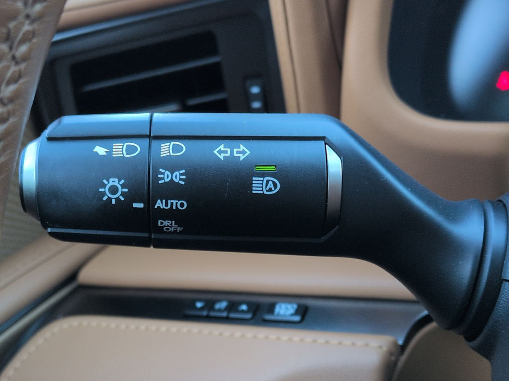 Thumbnail: 2021 Lexus LC - 31