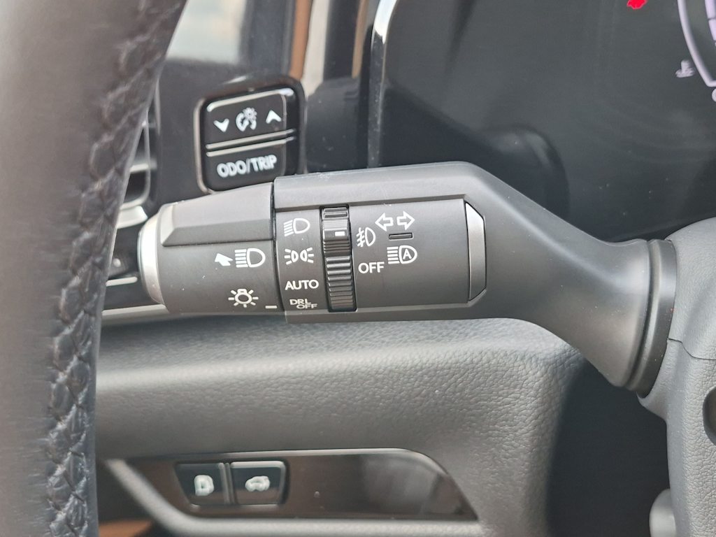 Thumbnail: 2024 Lexus ES - 35