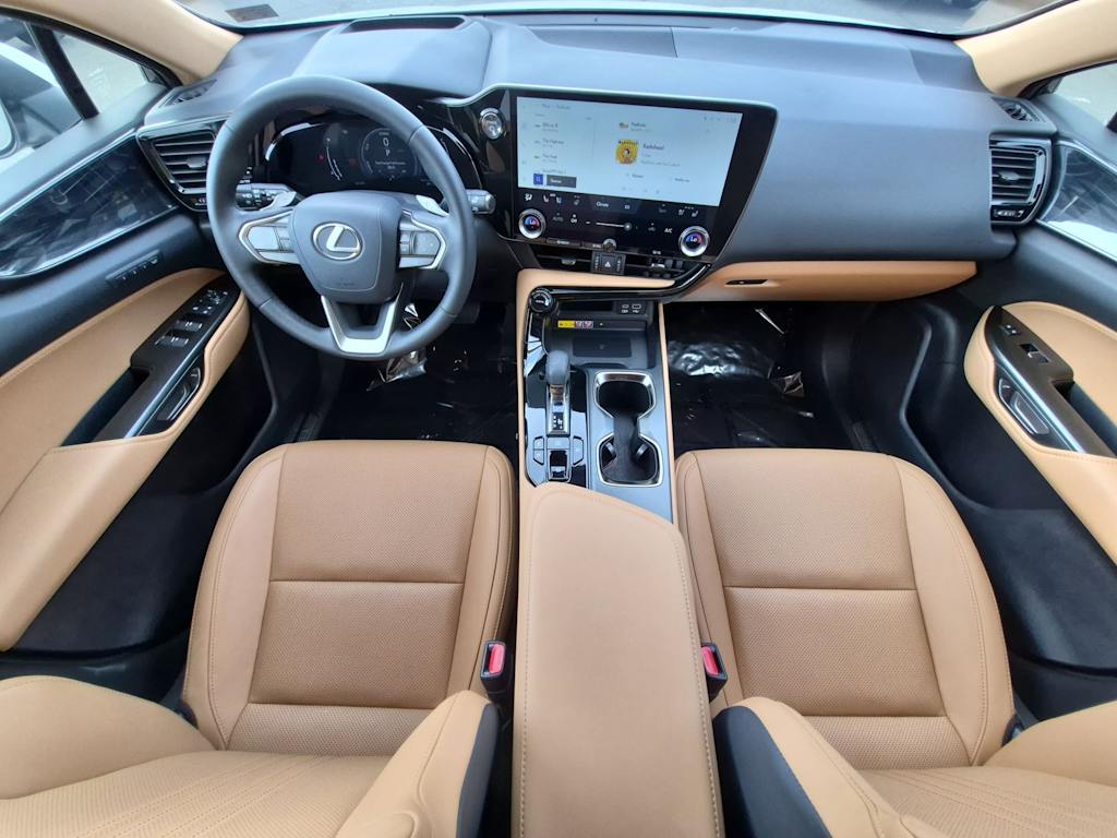 Thumbnail: 2024 Lexus ES - 10