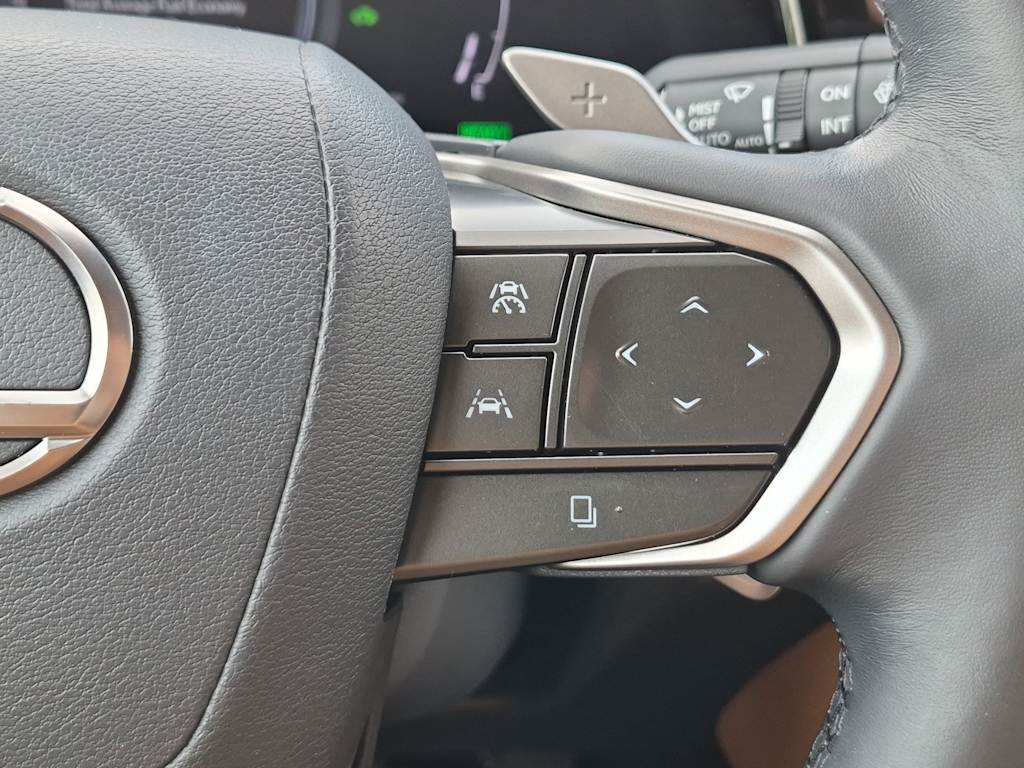 Thumbnail: 2024 Lexus ES - 33