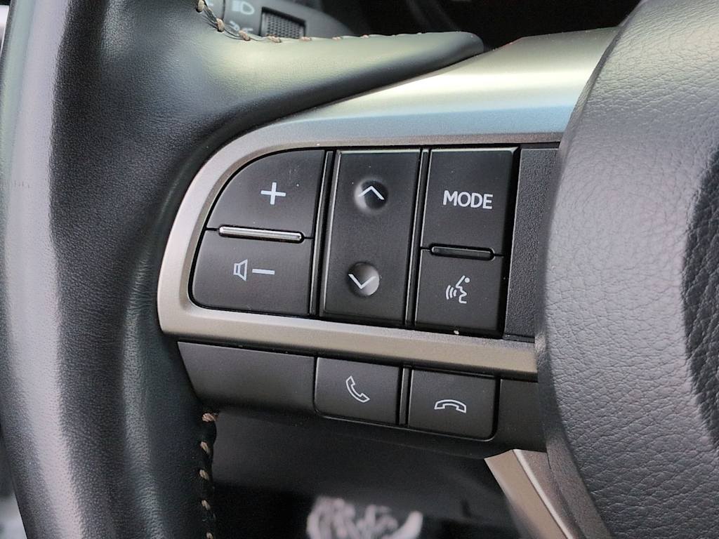 Thumbnail: 2023 Lexus GX - 32