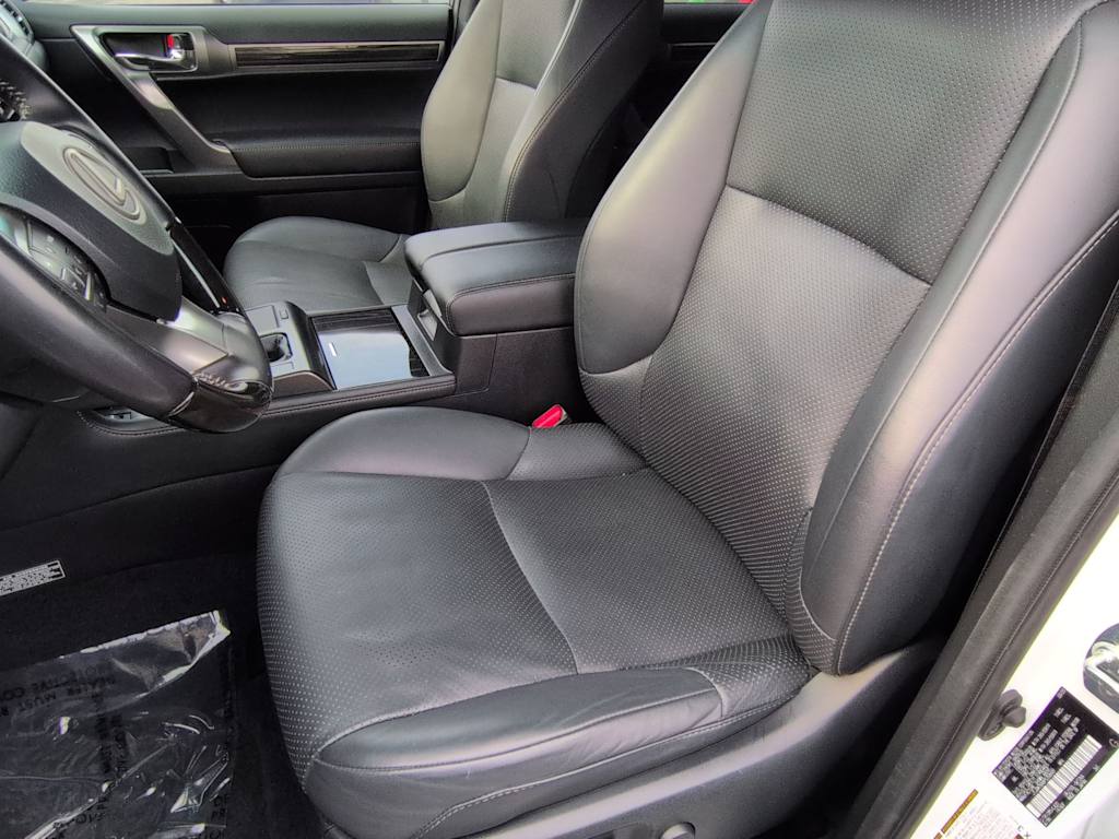 Thumbnail: 2023 Lexus GX - 12