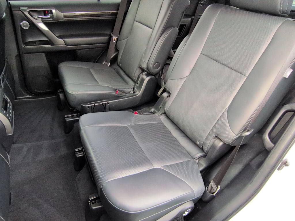 Thumbnail: 2023 Lexus GX - 29