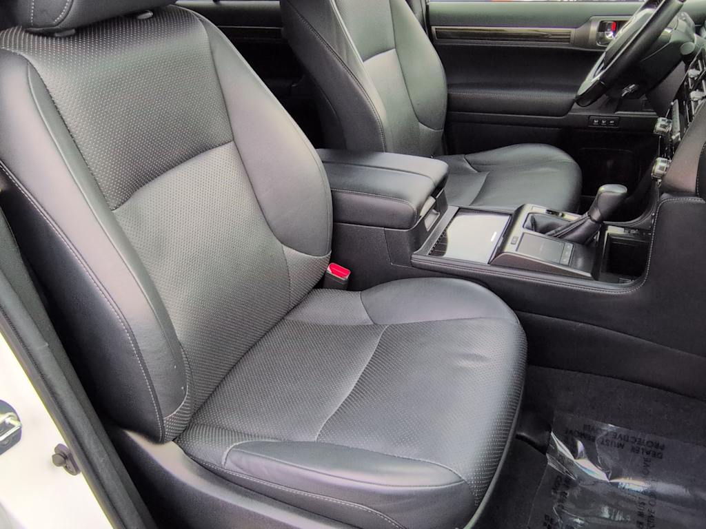 Thumbnail: 2023 Lexus GX - 31